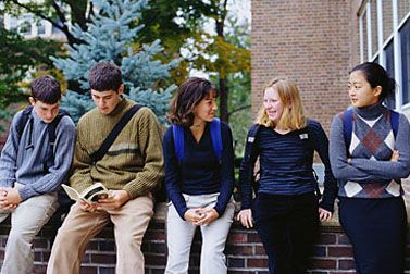 Group of teenagers from the 1980s