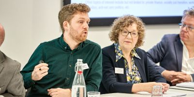 Sean McDaniel speaking at the UoL climate event.