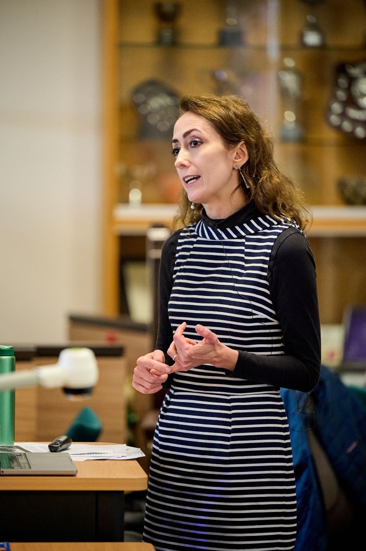 Viktoria Spaiser answering audience questions