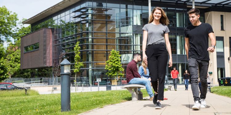 Students have voted the University of Leeds as offering one of the best student experiences in the UK