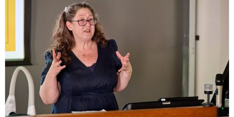 Professor Louise Tracey delivers eighth Faculty Inaugural Lecture