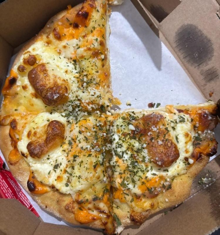 Real pizza arrives at the end of the session