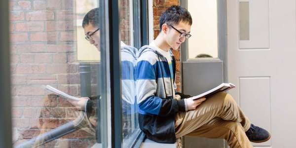 Postgraduate student studying at Coach House, Hillary Place